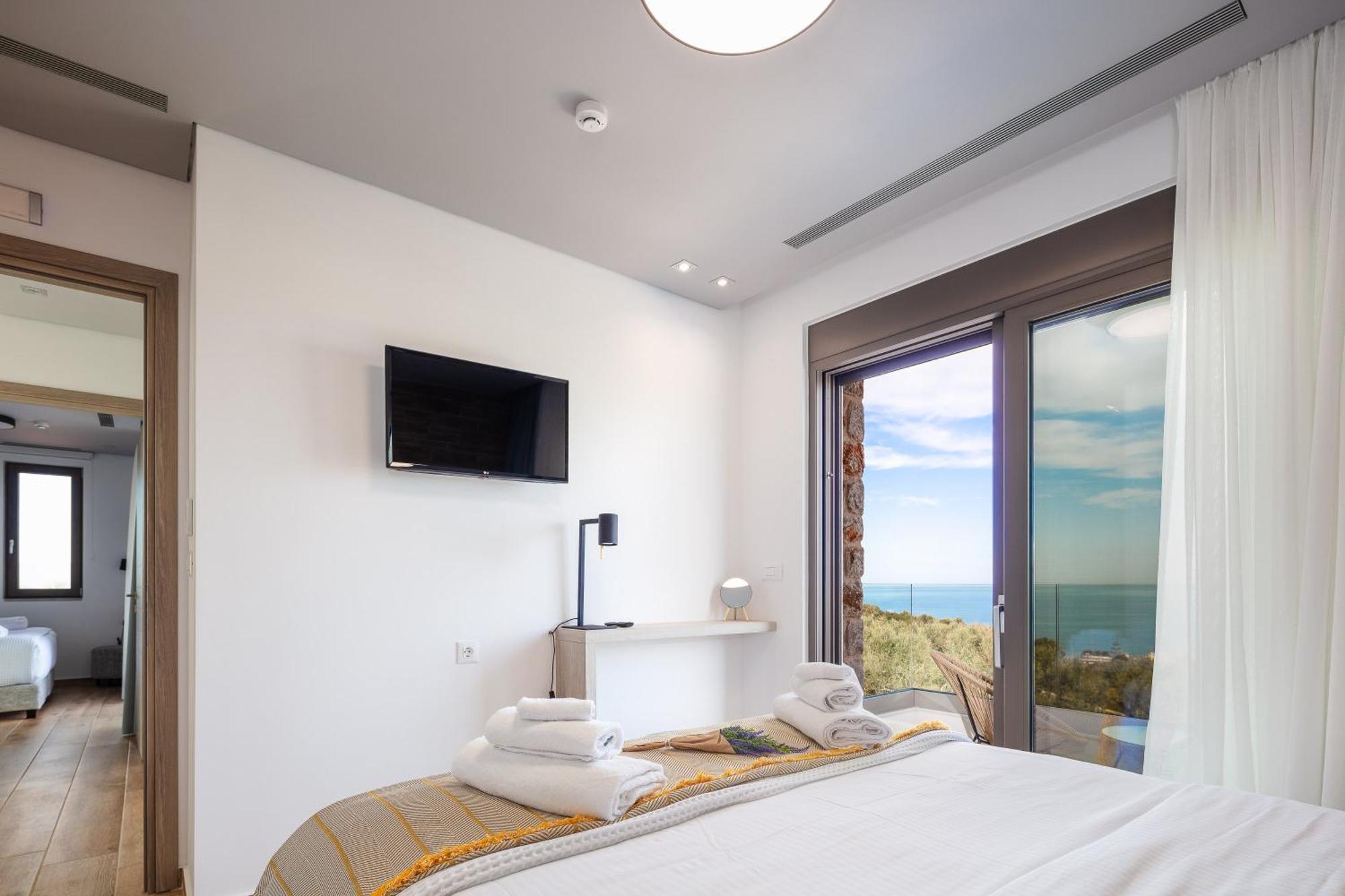 Oinolithos Luxury Villas Каламаки Экстерьер фото